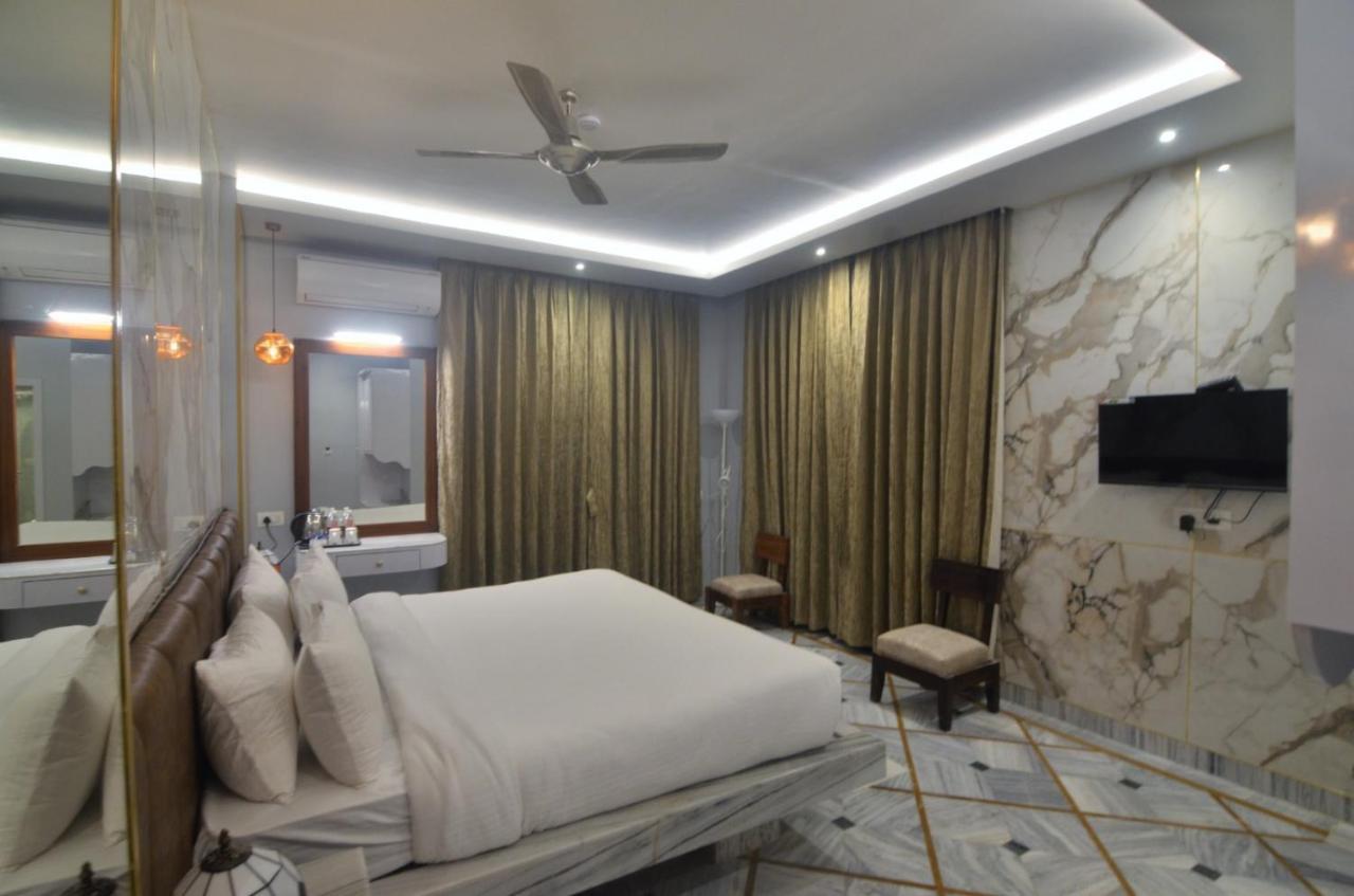 Hotel Rio Benaras 바라나시 외부 사진