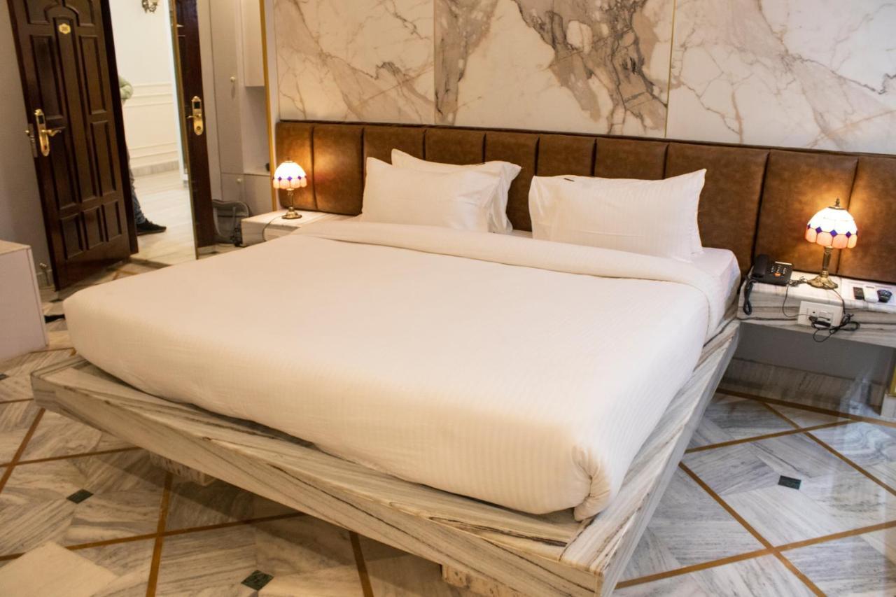 Hotel Rio Benaras 바라나시 외부 사진