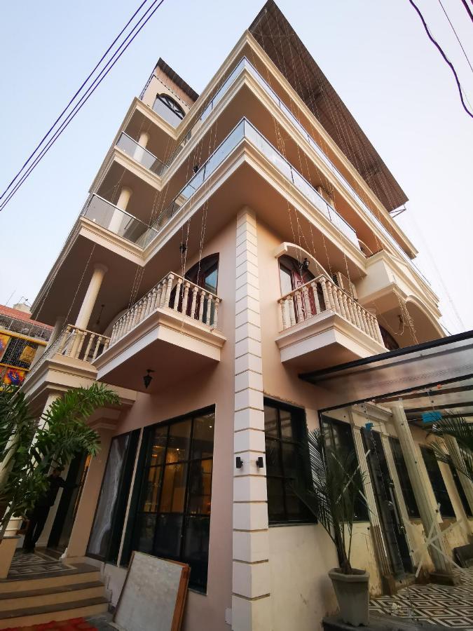 Hotel Rio Benaras 바라나시 외부 사진