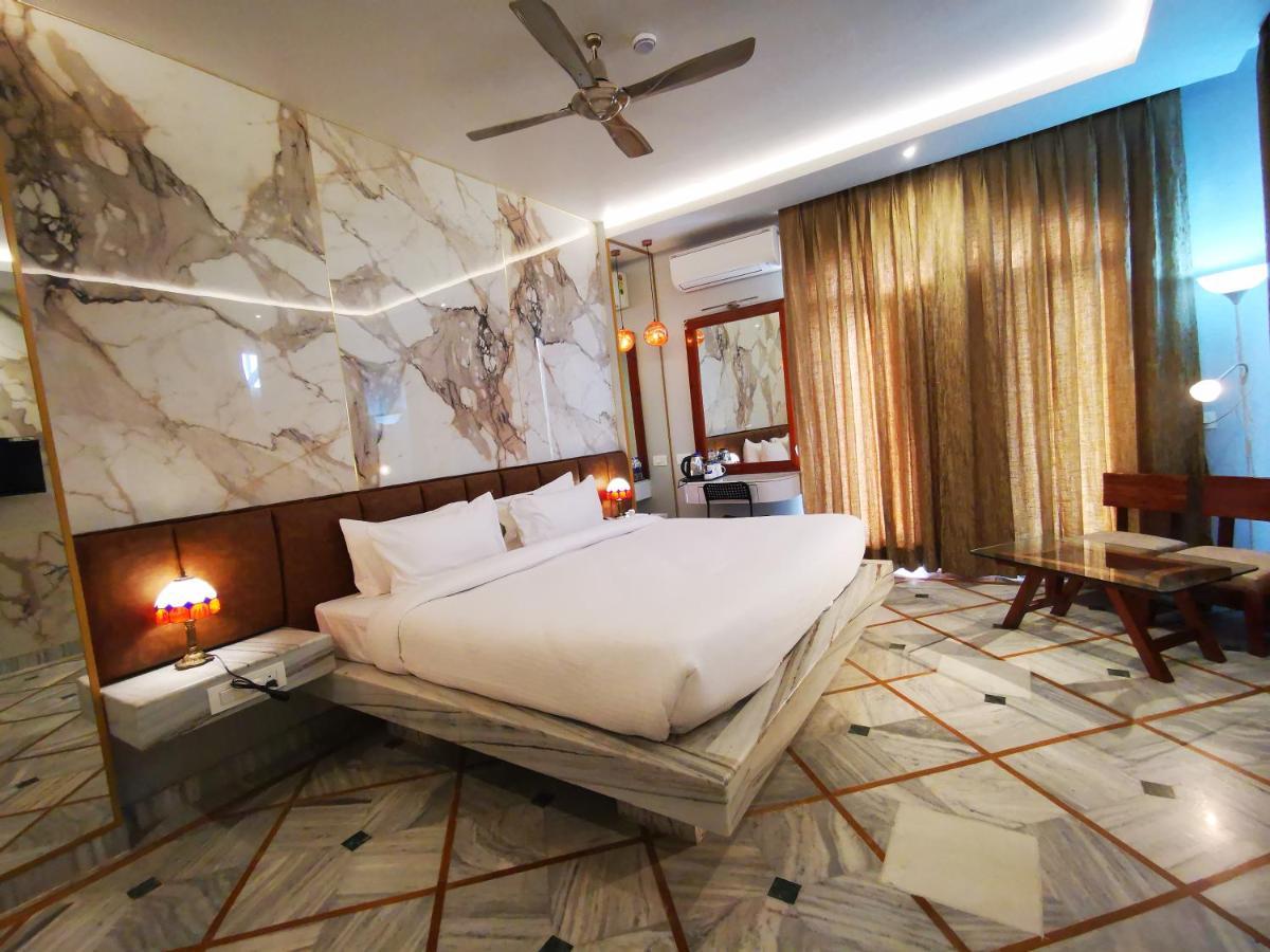Hotel Rio Benaras 바라나시 외부 사진