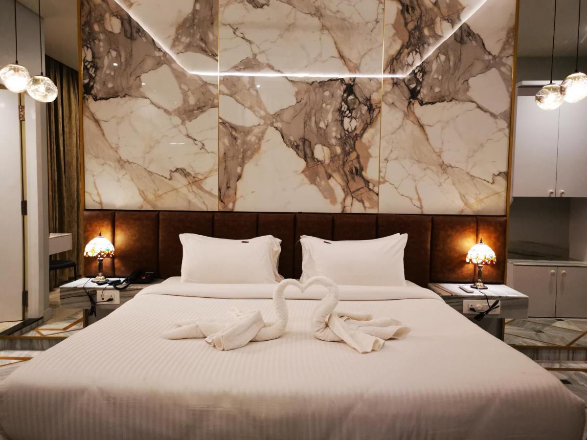 Hotel Rio Benaras 바라나시 외부 사진