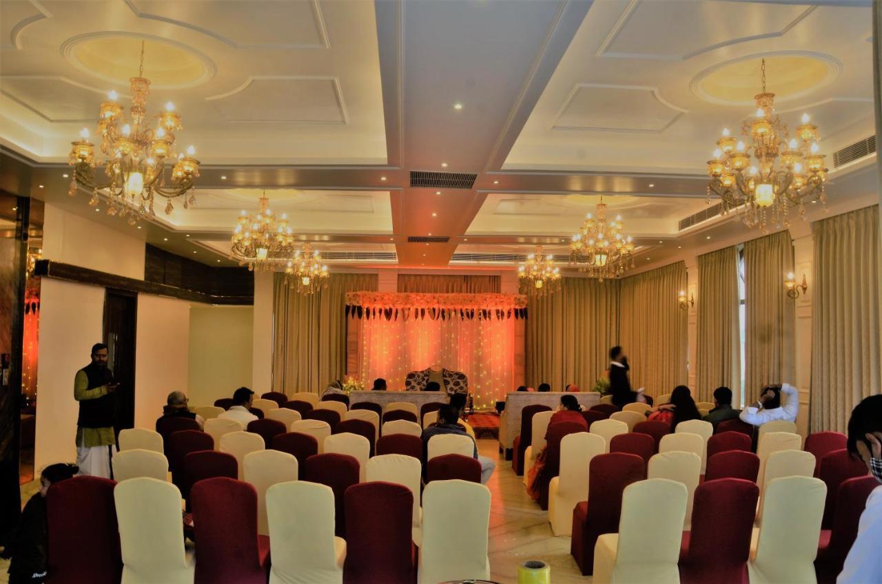 Hotel Rio Benaras 바라나시 외부 사진