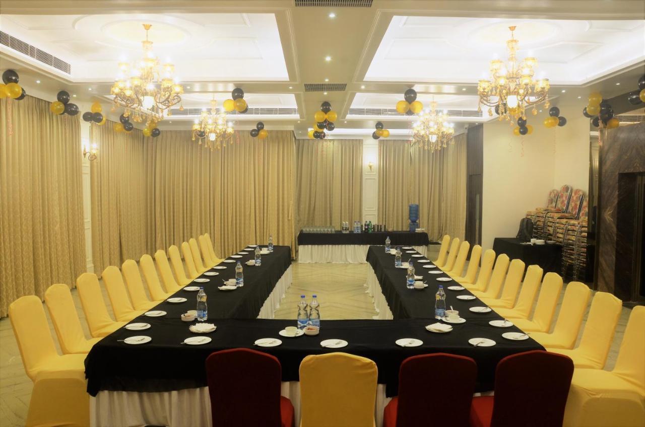 Hotel Rio Benaras 바라나시 외부 사진
