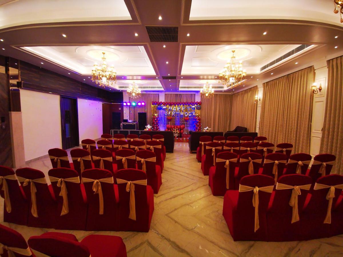 Hotel Rio Benaras 바라나시 외부 사진