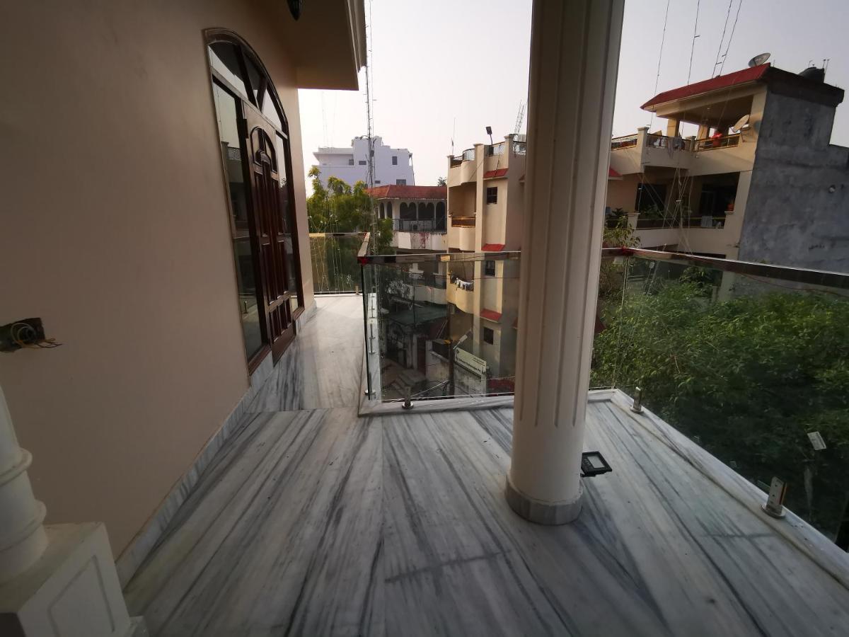Hotel Rio Benaras 바라나시 외부 사진